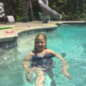 Meet your Posher, Ella